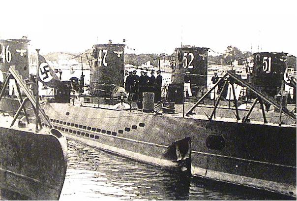 u-boatsindrydock.jpg